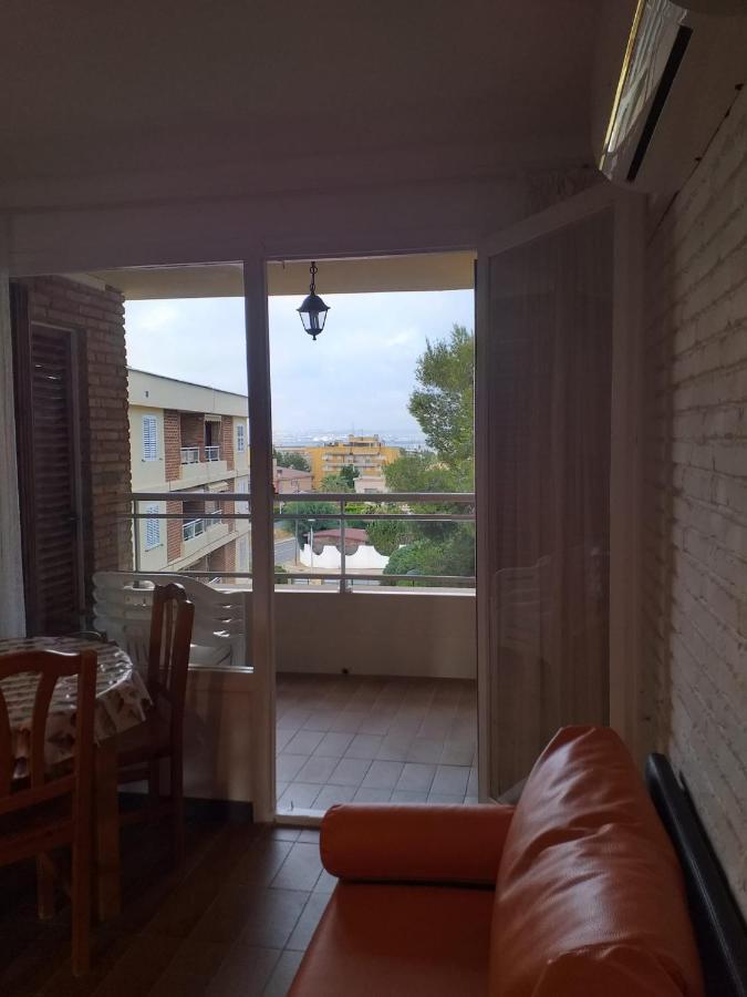 Apartamento Vistas Al Mar De La Pineda Apartment Salou Luaran gambar